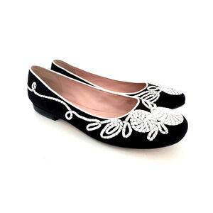 Taryn Rose Bubka Ballet Flats 9 Black White Embroidered Slip-On Stylish Comfort